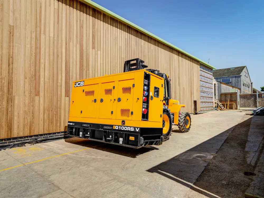 agregat JCB Rental Range w trakcie pracy